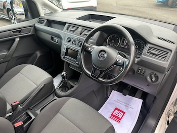 Used Volkswagen Caddy Maxi 2019 for sale - 75487773: Photo