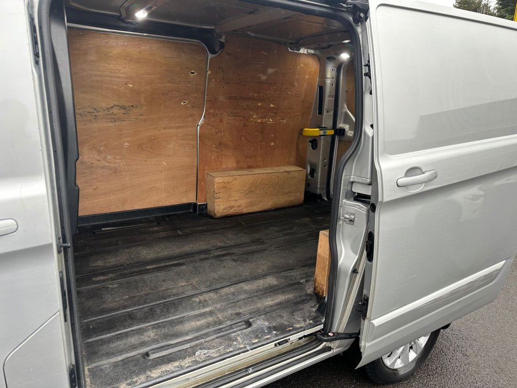 Used Ford Transit Custom 2018 for sale - 75998329: Photo 17