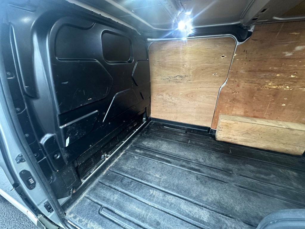 Used Ford Transit Custom 2018 for sale - 75998329: Photo 25