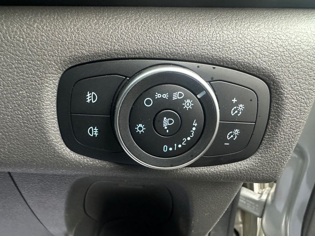 Used Ford Transit Custom 2018 for sale - 75998329: Photo 33