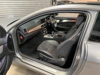 Used Mercedes-Benz C Class 2014 for sale - 79030321: Photo