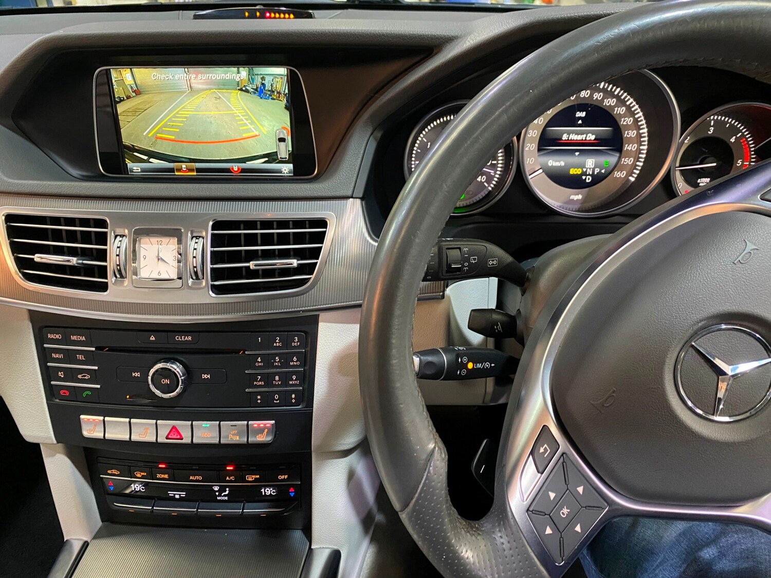 Used Mercedes-Benz E Class 2016 for sale - 76344346: Photo 12
