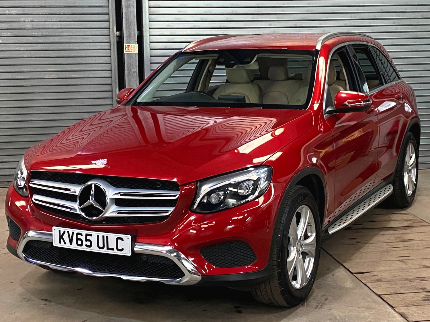 Used Mercedes-Benz GLC 2015 for sale - 76971137: Photo 3