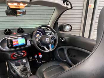 Used smart fortwo 2019 for sale - 75084661: Photo