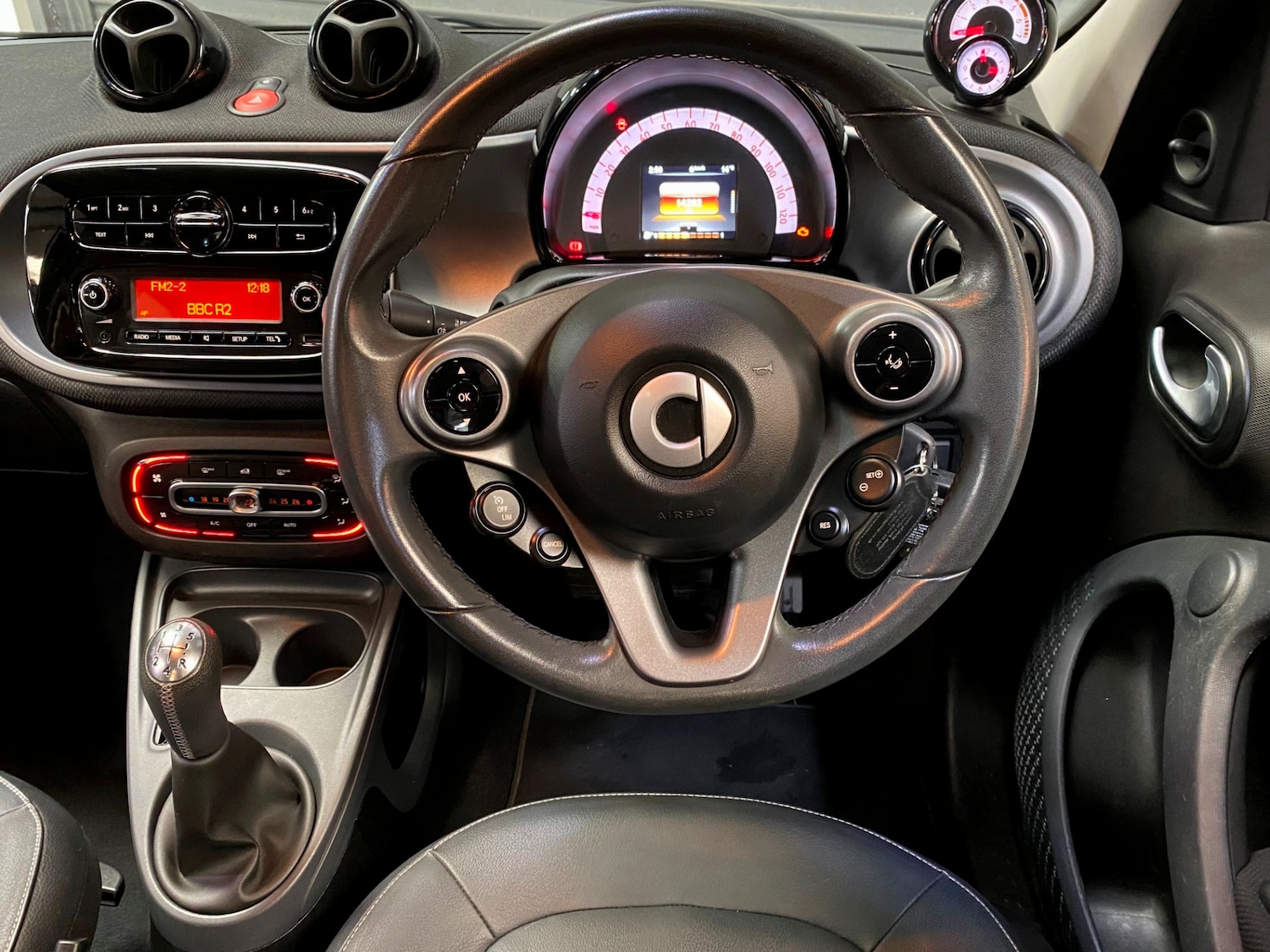 Used smart forfour 2018 for sale - 76089746: Photo 6