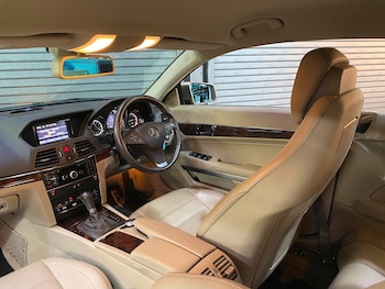 Used Mercedes-Benz E Class 2009 for sale - 77235622: Photo