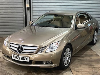 Used Mercedes-Benz E Class 2009 for sale - 77235622: Photo