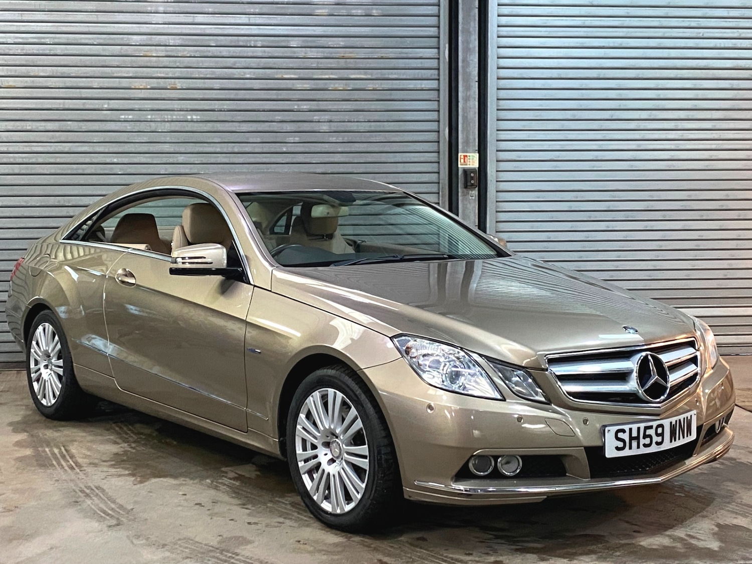 Used Mercedes-Benz E Class 2009 for sale - 77235622: Photo 7