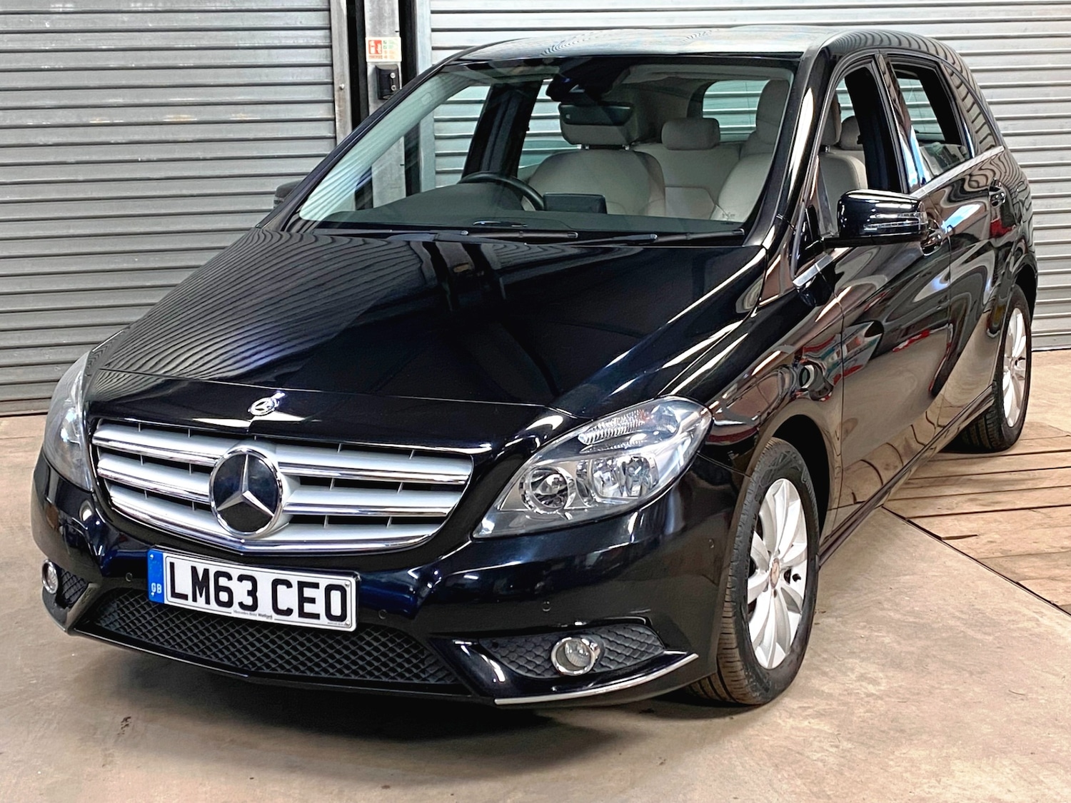 Used Mercedes-Benz B Class 2013 for sale - 78053613: Photo 3