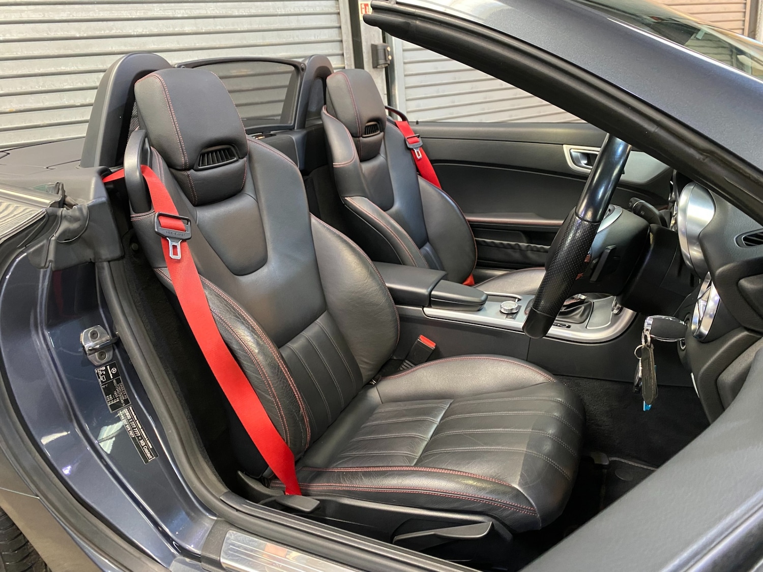 Used Mercedes-Benz SLK 2012 for sale - 76355378: Photo 10