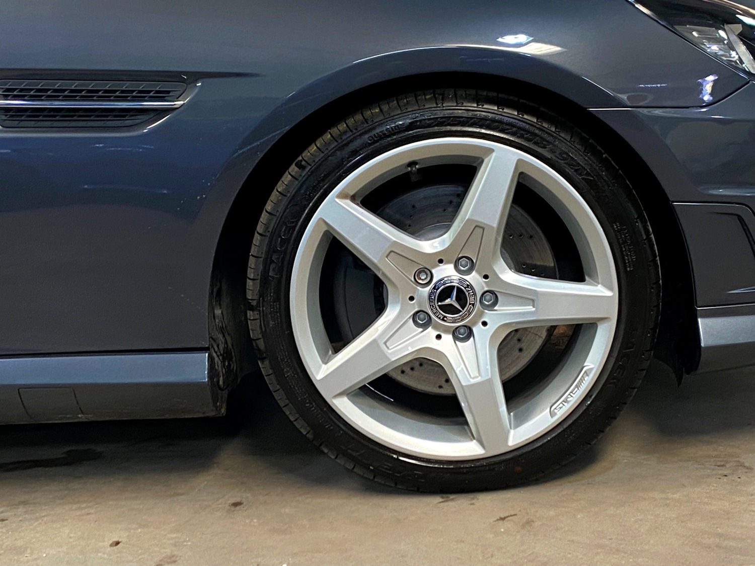 Used Mercedes-Benz SLK 2012 for sale - 76355378: Photo 12
