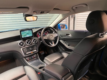 Used Mercedes-Benz A-Class 2017 for sale - 75512176: Photo