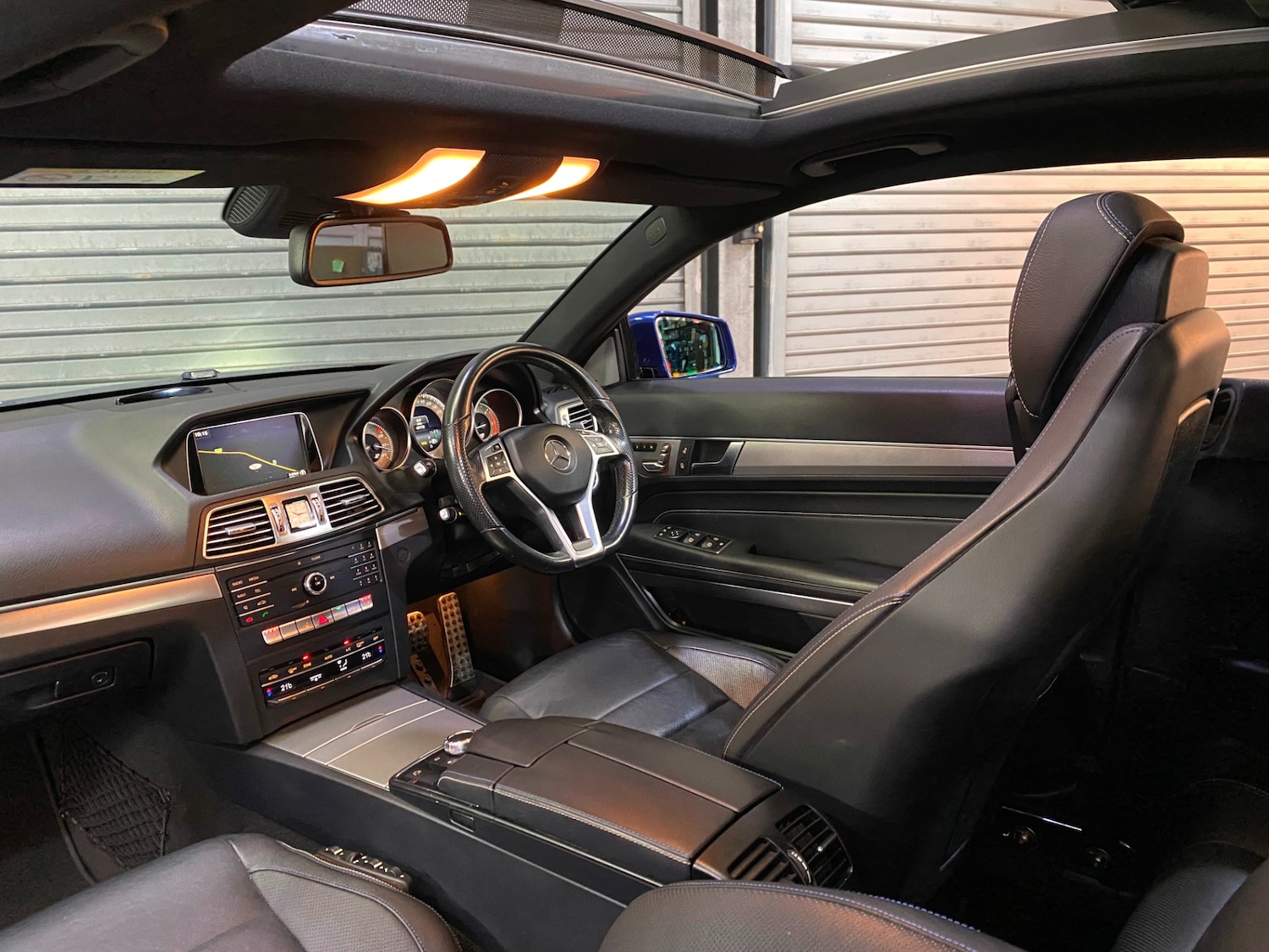 Used Mercedes-Benz E Class 2016 for sale - 76663634: Photo 2