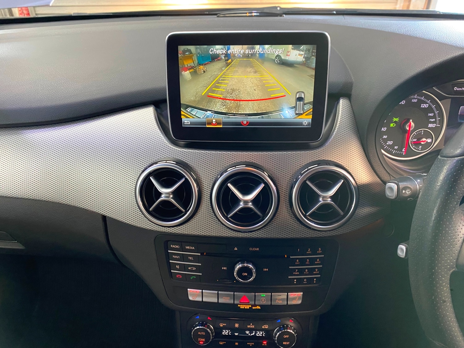 Used Mercedes-Benz B Class 2016 for sale - 76845084: Photo 12