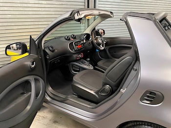 Used smart fortwo 2016 for sale - 77284055: Photo