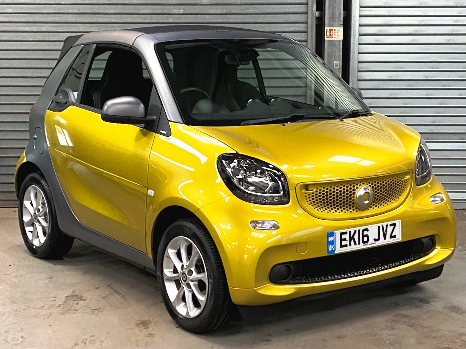 Used smart fortwo 2016 for sale - 77284055: Photo 9