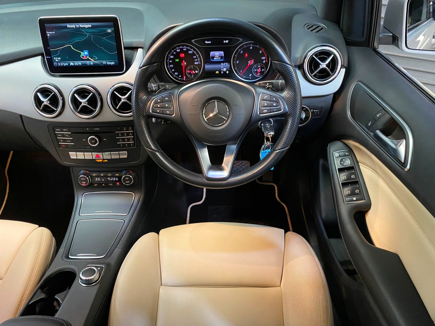 Used Mercedes-Benz B Class 2015 for sale - 78094561: Photo 6