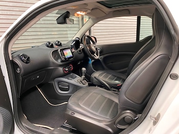 Used smart fortwo 2016 for sale - 79083191: Photo