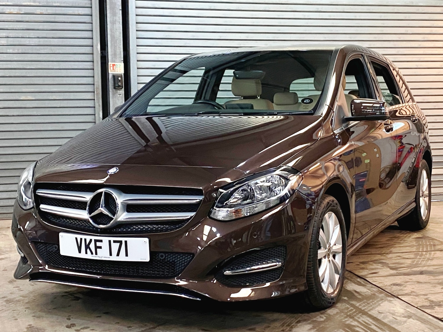 Used Mercedes-Benz B Class 2015 for sale - 77392491: Photo 3