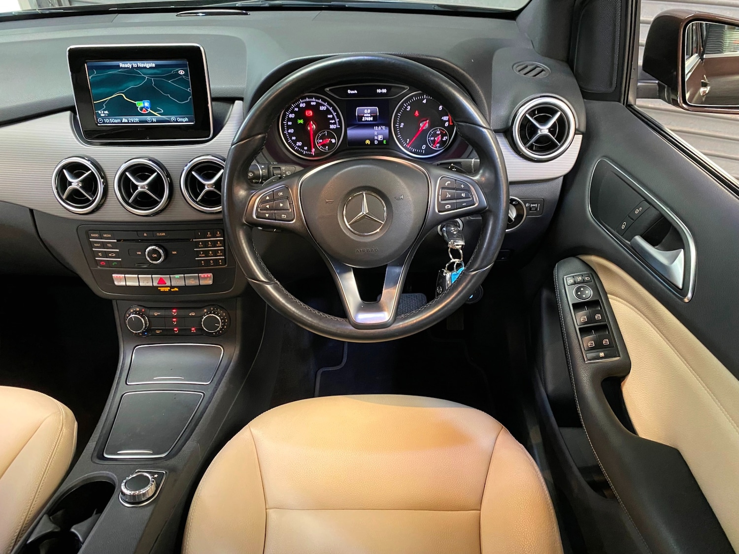 Used Mercedes-Benz B Class 2015 for sale - 77392491: Photo 6