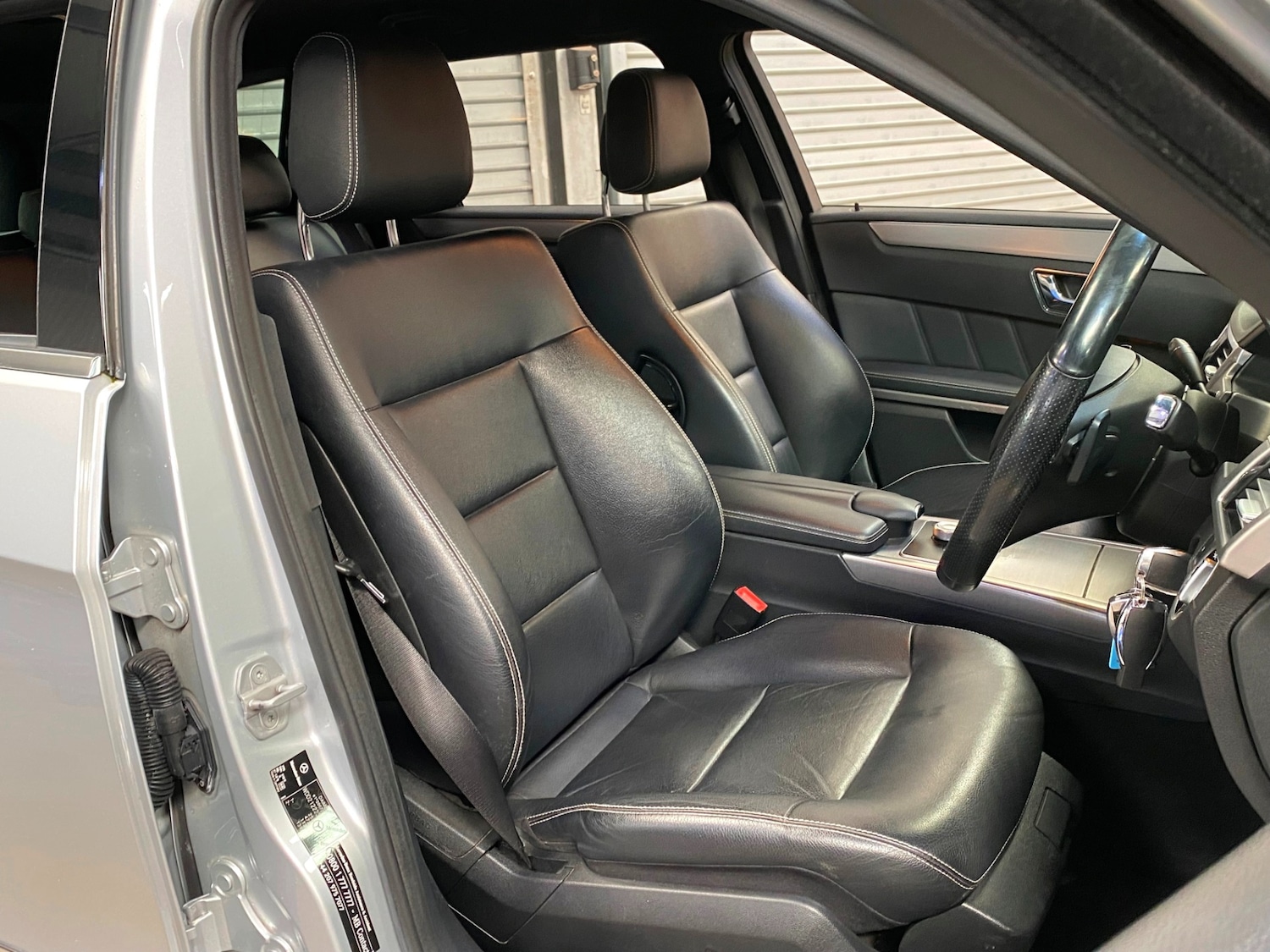 Used Mercedes-Benz E Class 2011 for sale - 78211181: Photo 10