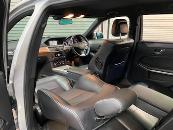 Used Mercedes-Benz E Class 2011 for sale - 78211181: Photo