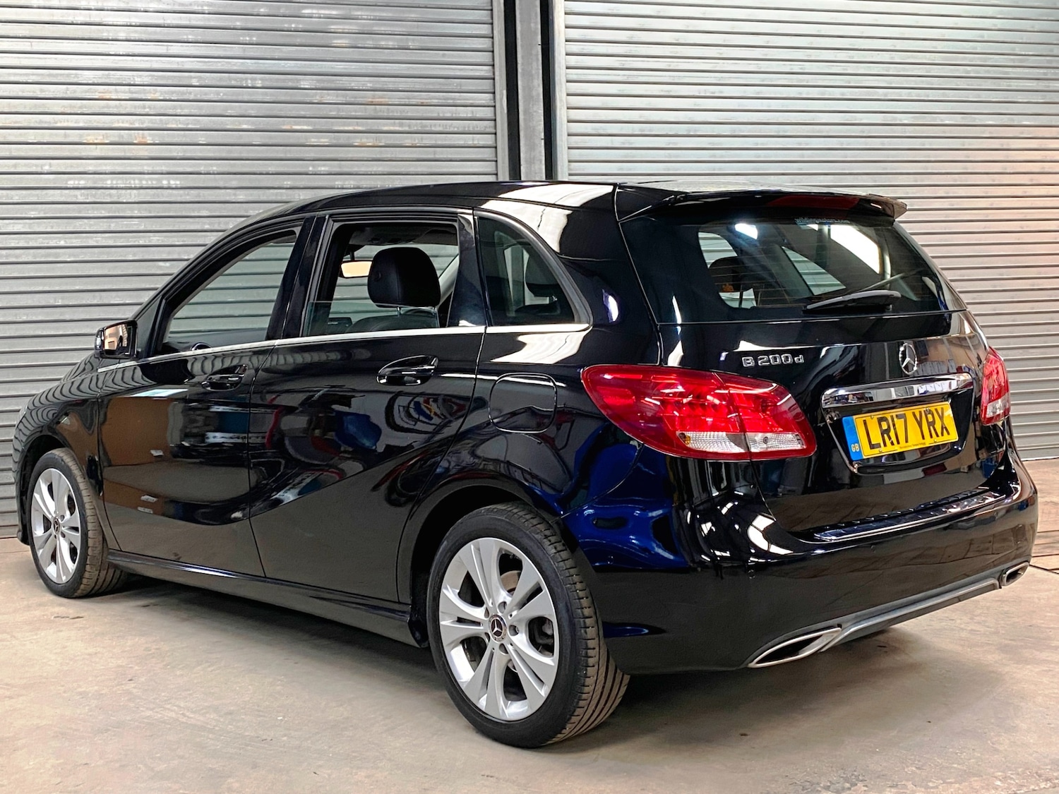 Used Mercedes-Benz B Class 2017 for sale - 76243792: Photo 5