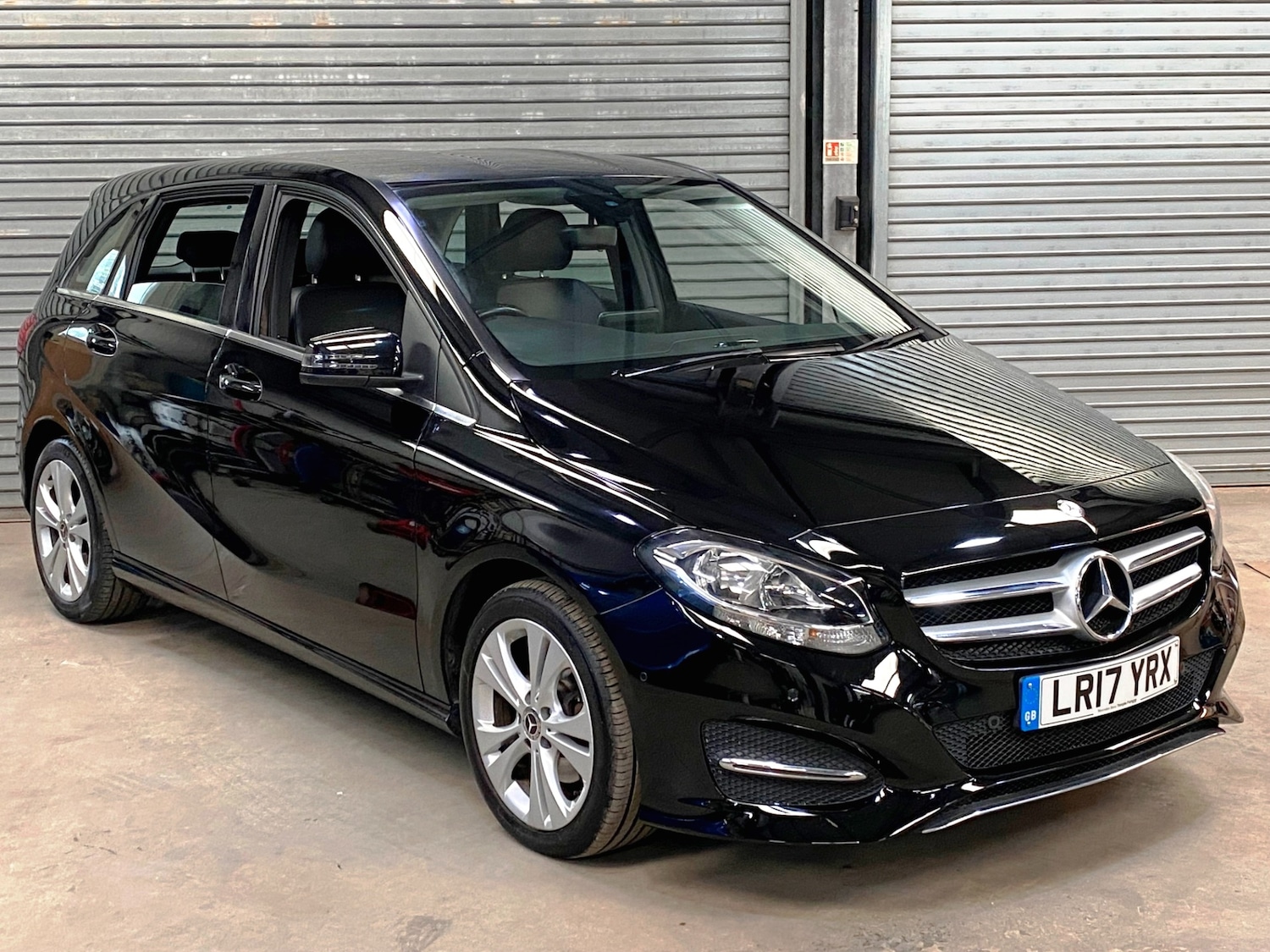 Used Mercedes-Benz B Class 2017 for sale - 76243792: Photo 7