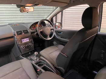 Used Mercedes-Benz A-Class 2010 for sale - 79583183: Photo