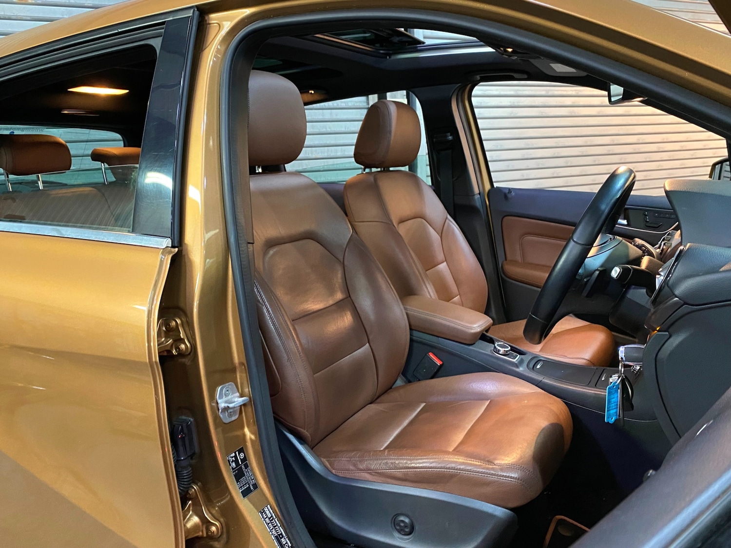 Used Mercedes-Benz B Class 2013 for sale - 77035648: Photo 10