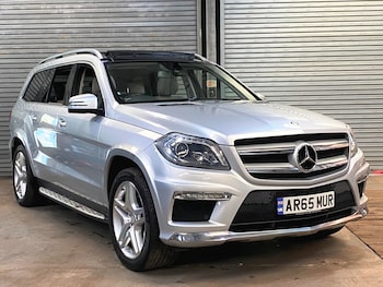 Used Mercedes-Benz GL Class 2015 for sale - 77012247: Photo