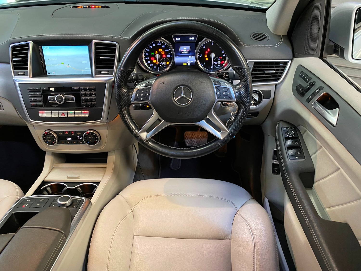 Used Mercedes-Benz GL Class 2015 for sale - 77012247: Photo 6