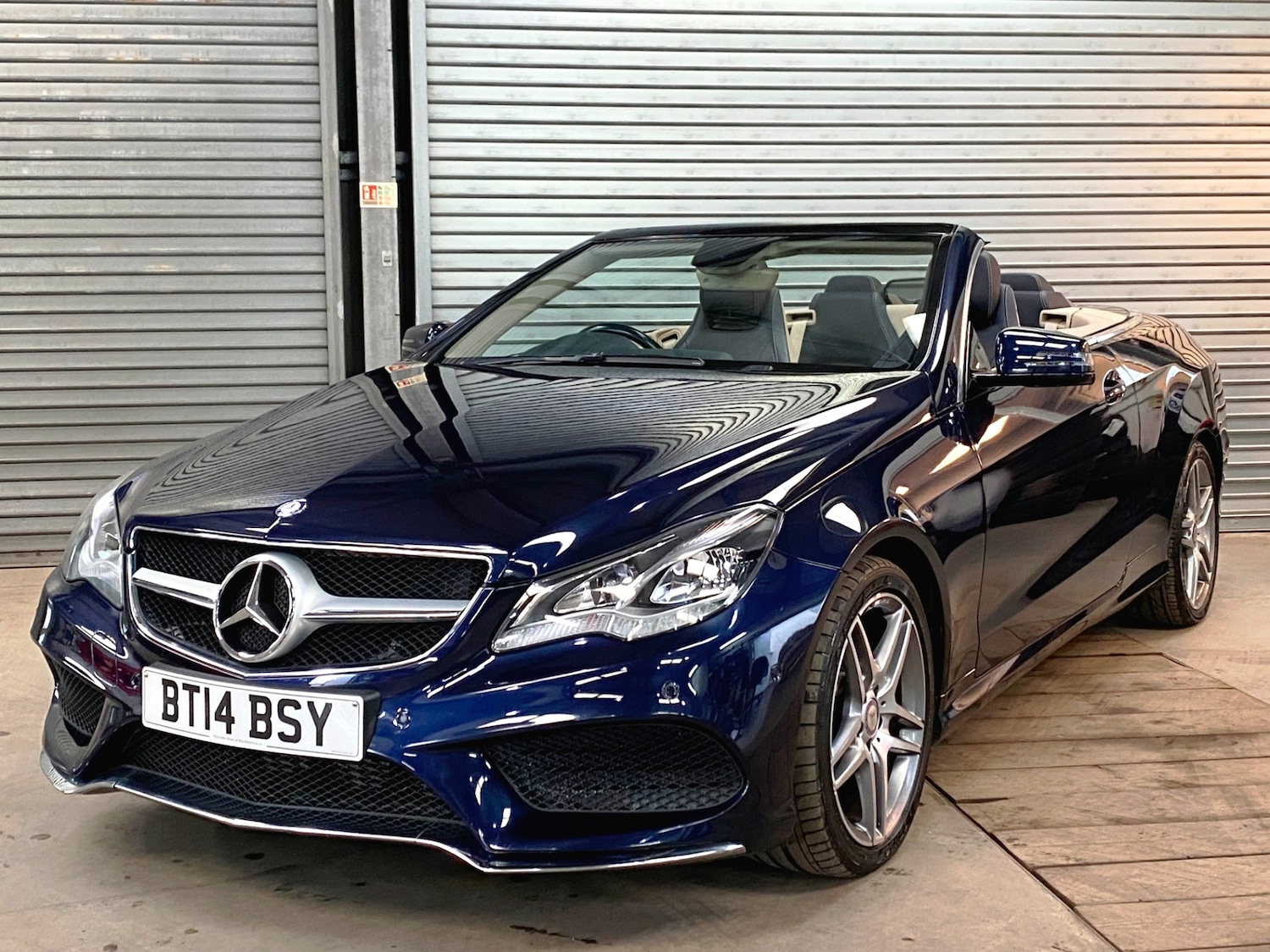 Used Mercedes-Benz E Class 2014 for sale - 76706998: Photo 3