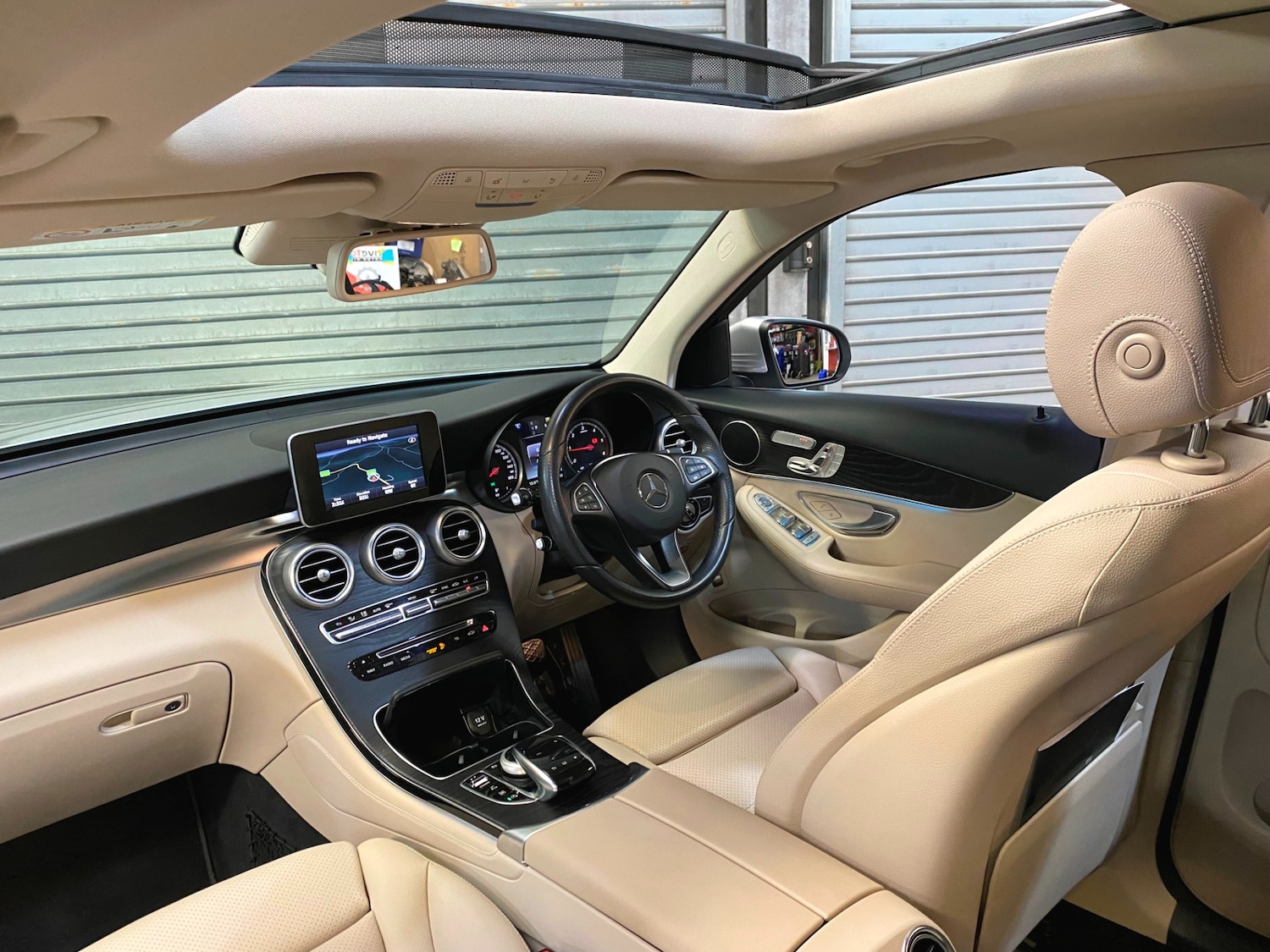 Used Mercedes-Benz GLC 2016 for sale - 76600194: Photo 2