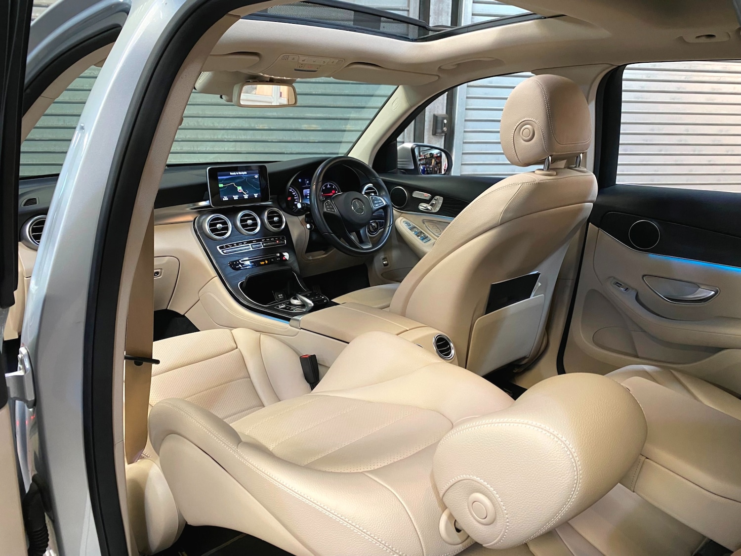 Used Mercedes-Benz GLC 2016 for sale - 76600194: Photo 4