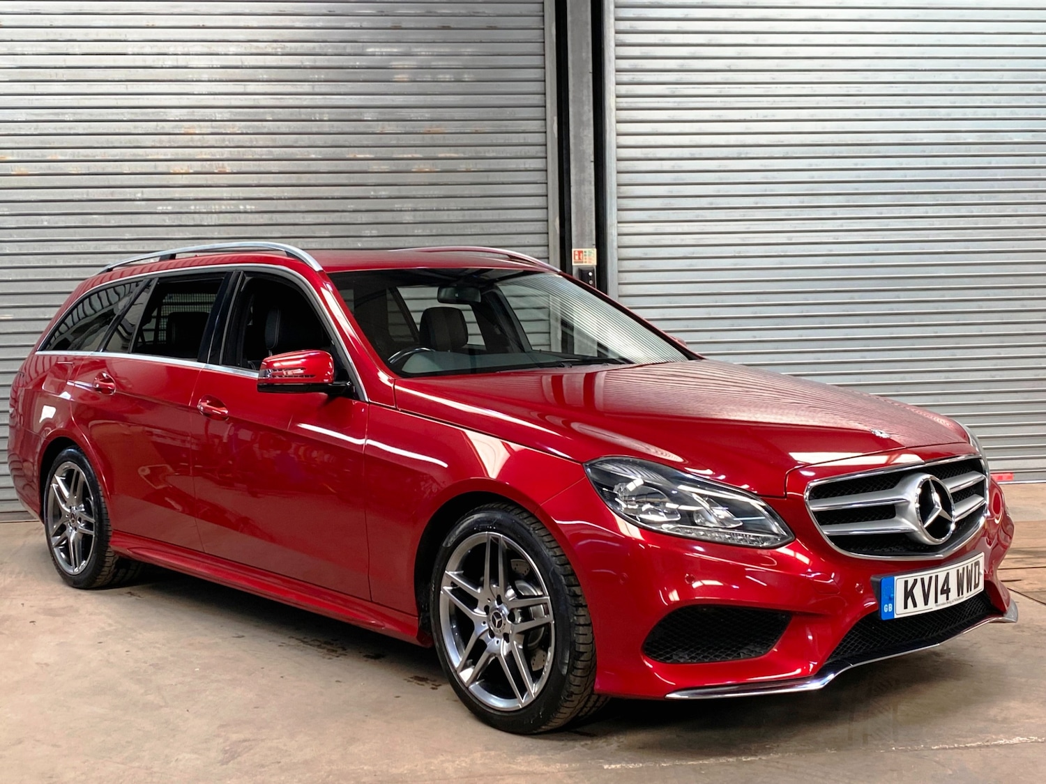 Used Mercedes-Benz E Class 2014 for sale - 77889356: Photo 7
