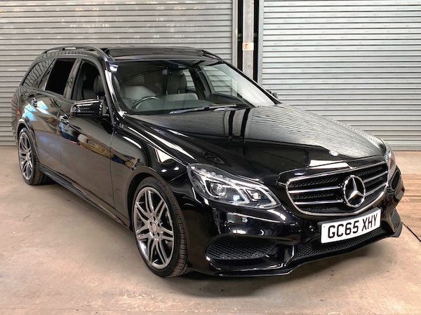 Used Mercedes-Benz E Class 2015 for sale - 76252778: Photo 1