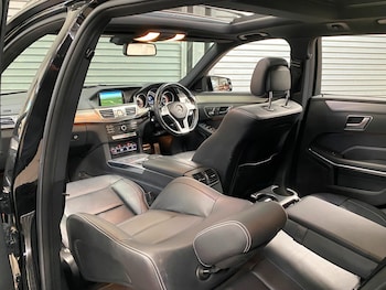 Used Mercedes-Benz E Class 2015 for sale - 76252778: Photo 4