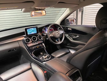 Used Mercedes-Benz C-Class 2017 for sale - 75535644: Photo