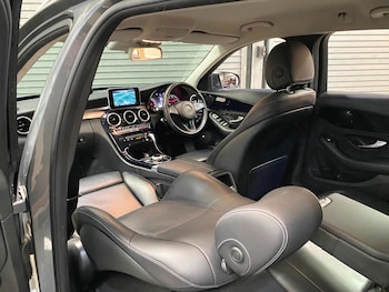 Used Mercedes-Benz C-Class 2017 for sale - 75535644: Photo