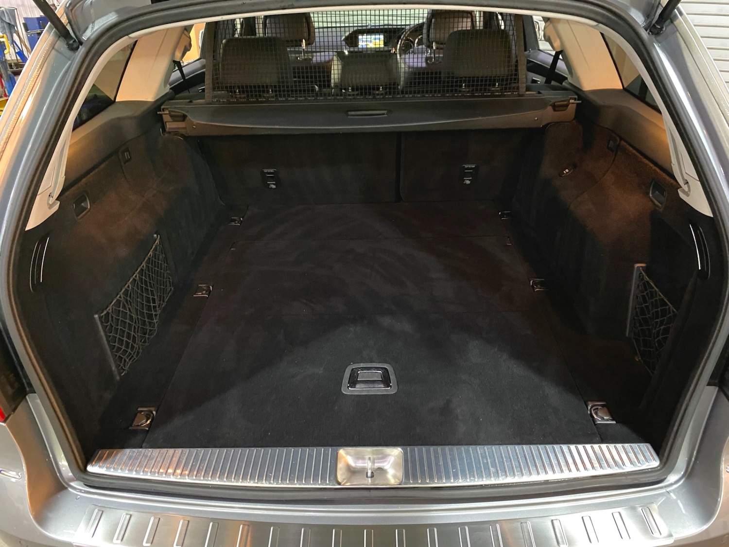 Used Mercedes-Benz E Class 2010 for sale - 76797484: Photo 12