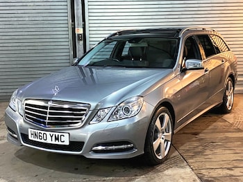 Used Mercedes-Benz E Class 2010 for sale - 76797484: Photo