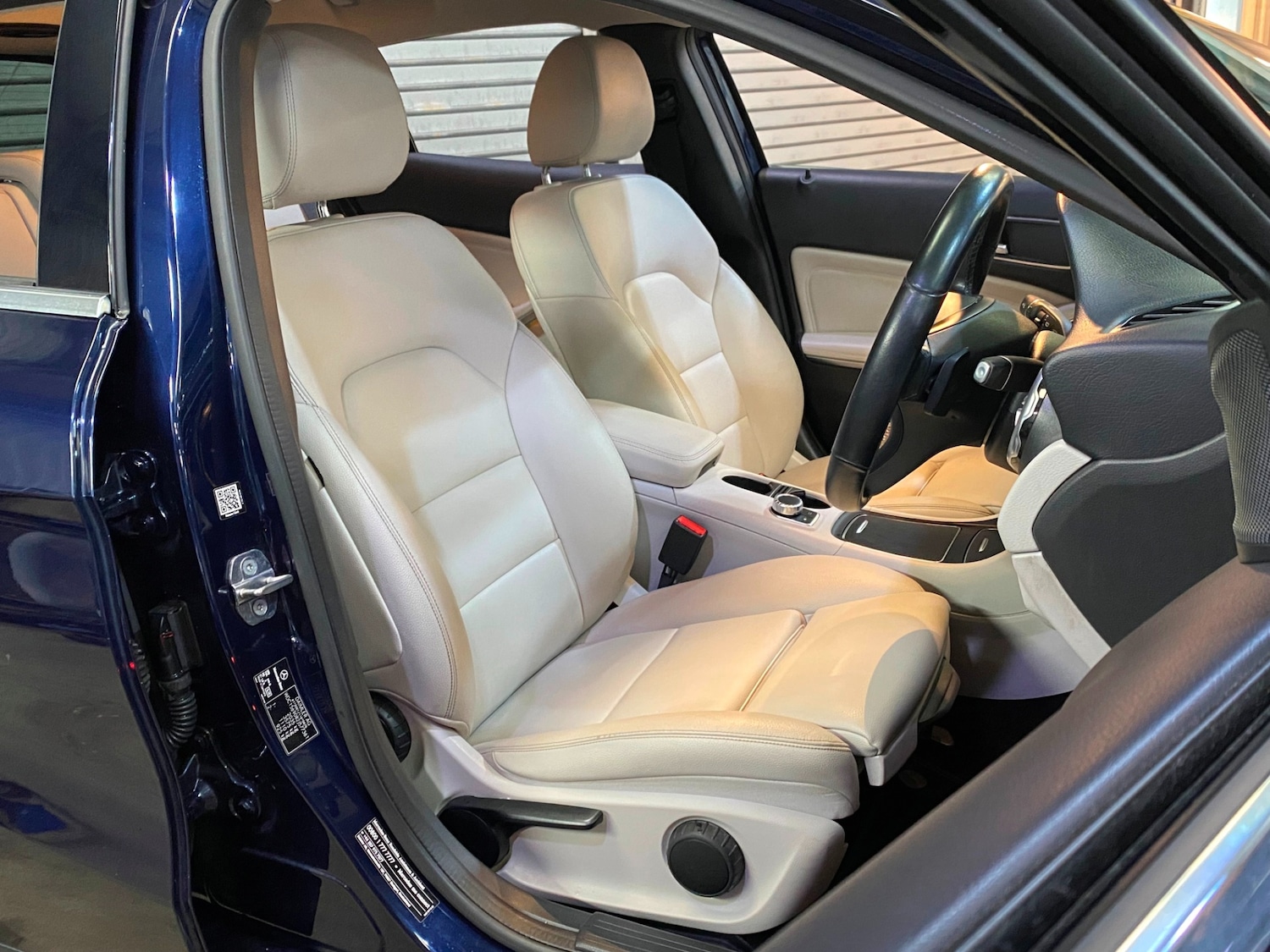 Used Mercedes-Benz GLA 2018 for sale - 77311384: Photo 10