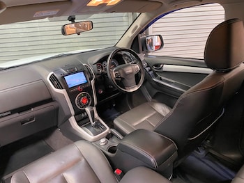 Used Isuzu D-Max 2019 for sale - 76196264: Photo 2