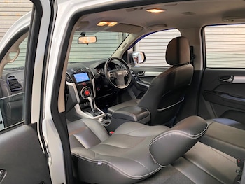 Used Isuzu D-Max 2019 for sale - 76196264: Photo 4