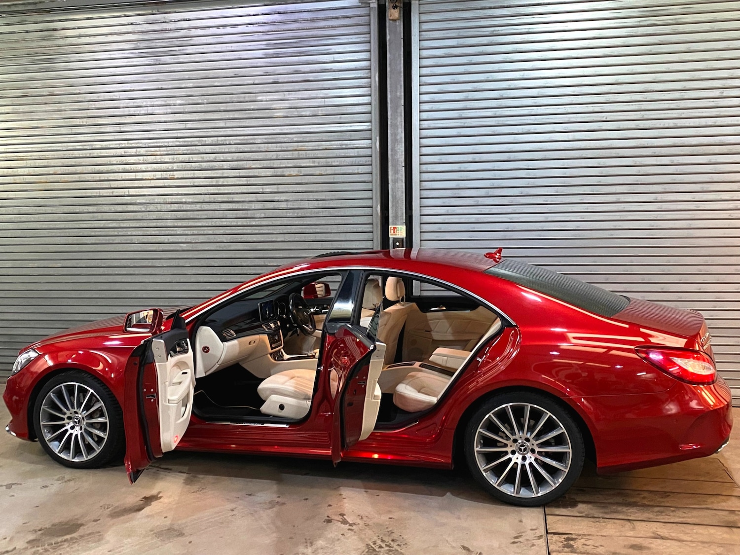 Used Mercedes-Benz CLS 2017 for sale - 77034702: Photo 9