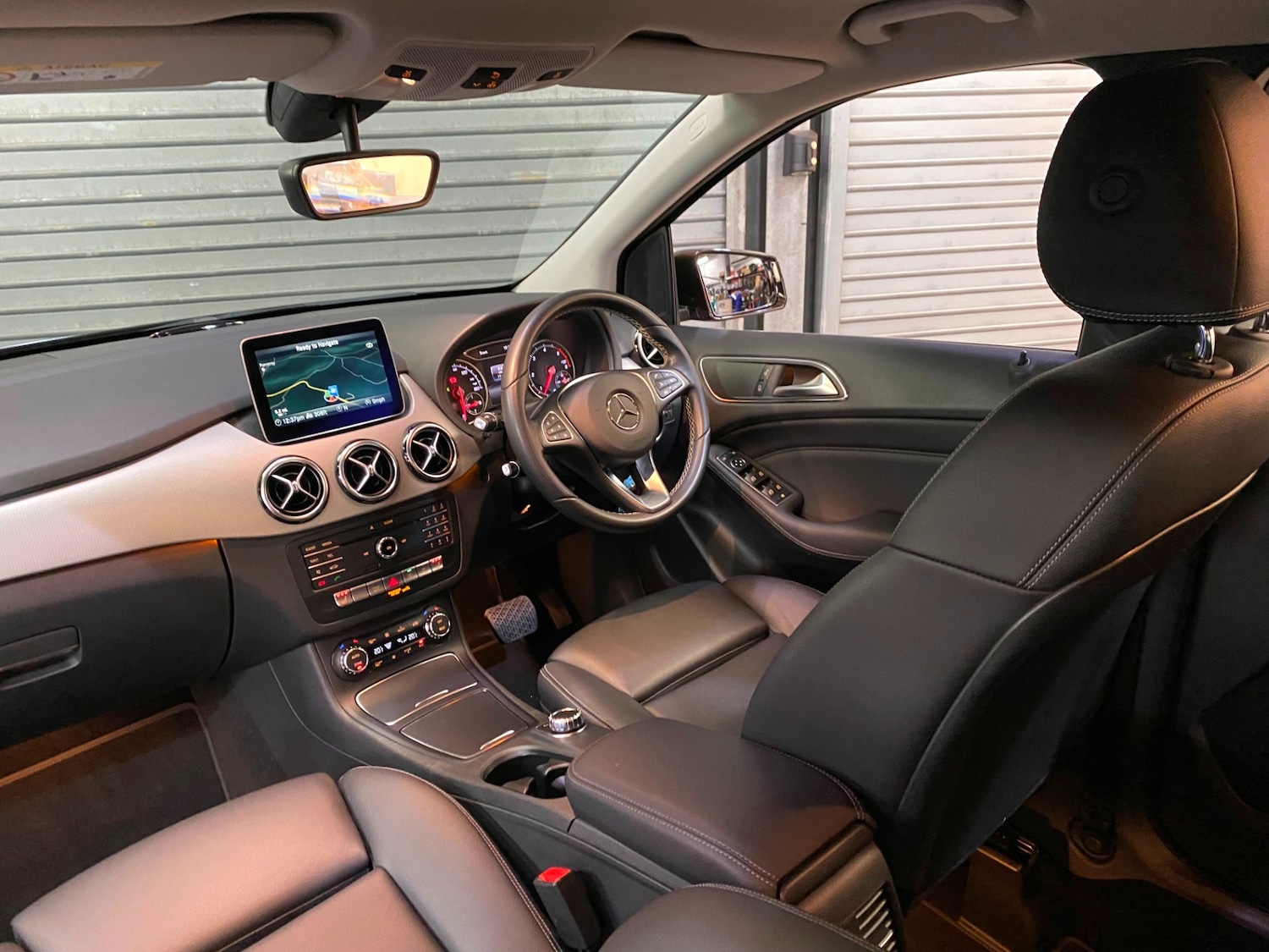 Used Mercedes-Benz B Class 2018 for sale - 76340912: Photo 2