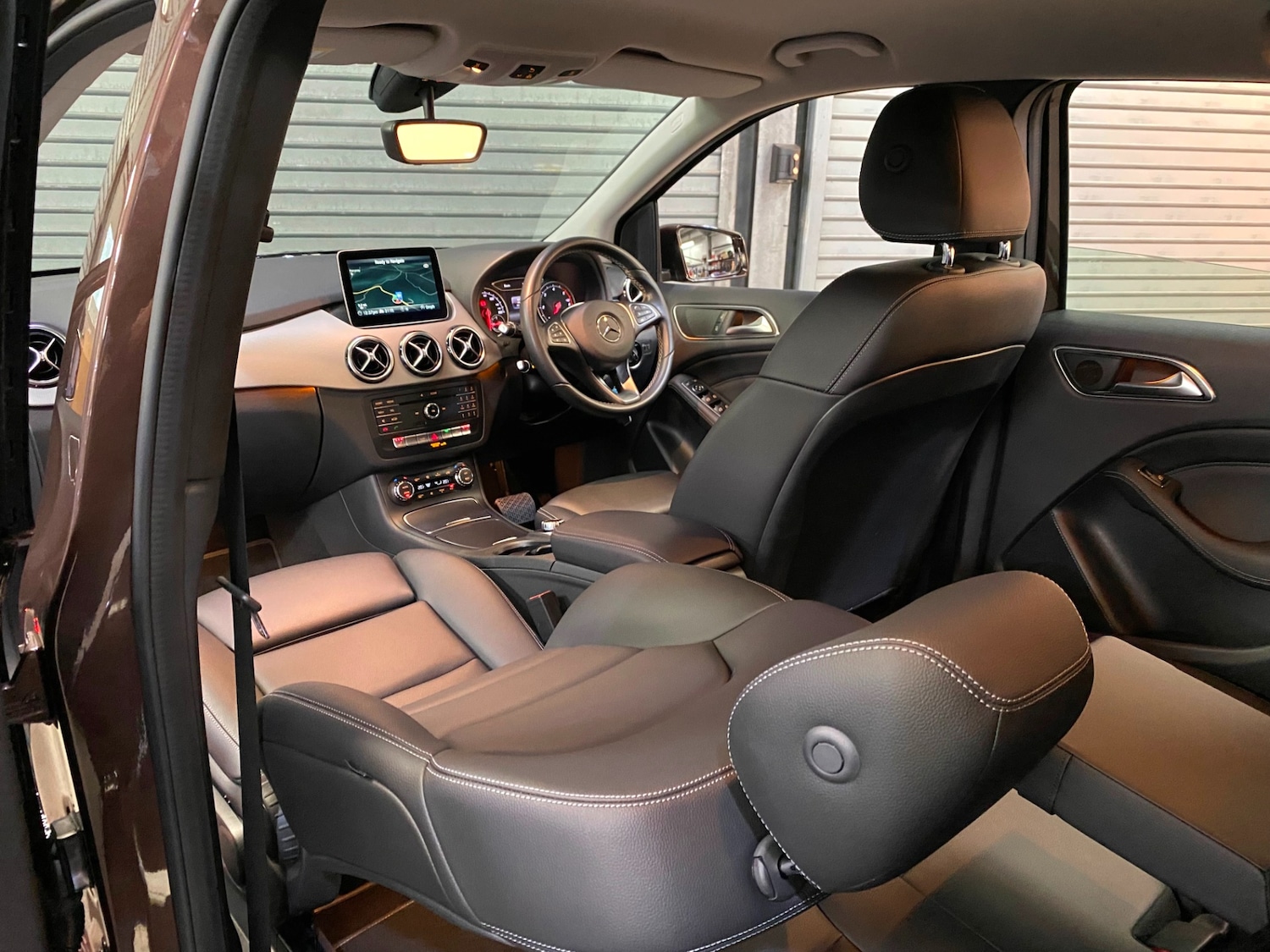 Used Mercedes-Benz B Class 2018 for sale - 76340912: Photo 4