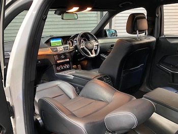 Used Mercedes-Benz E Class 2016 for sale - 76275050: Photo