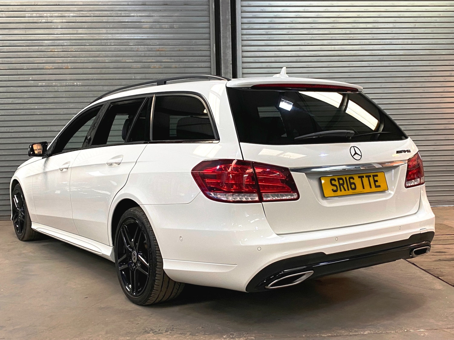 Used Mercedes-Benz E Class 2016 for sale - 76275050: Photo 5